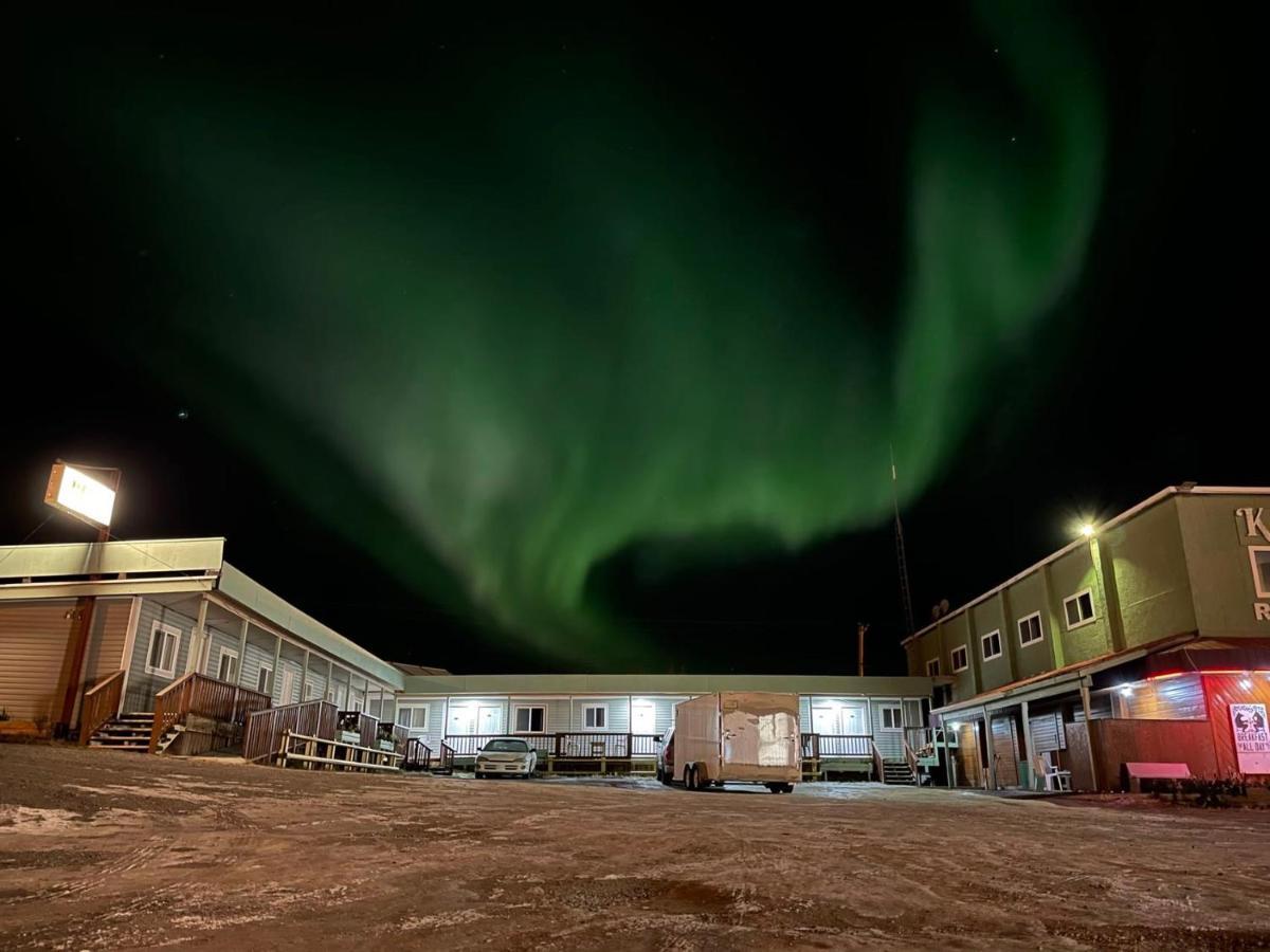 Kluane Park Inn Гейнс-Джанкшен Екстер'єр фото